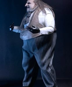 Best Sale 😀 Batman Returns – 1/4 Scale Action Figure – Mayoral Penguin (Danny DeVito) By NECA ⭐ 29 Batman Returns – 1/4 Scale Action Figure – Mayoral Penguin (Danny DeVito) By NECA