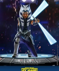 Hot Toys Sixth Scale Collectible Figures Ahsoka Tano Sixth Scale Figure