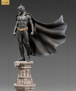 Batman Deluxe 1:10 Scale Statue By Iron Studios Art Scale - Sideshow Con Exclusive