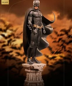 Batman Deluxe 1:10 Scale Statue By Iron Studios Art Scale - Sideshow Con Exclusive