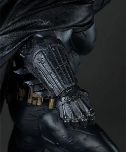 Batman Premium Format™ Figure By Sideshow Collectibles
