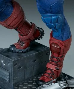 Captain America Premium Format™ Figure By Sideshow Collectibles Limited Edition