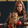 Avengers Earth's Heroes Captain Marvel Deluxe Version Sixth Scale Figure By Hot Toys Captain Marvel - Movie Masterpiece Series