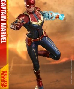 Avengers Earth's Heroes Captain Marvel Deluxe Version Sixth Scale Figure By Hot Toys Captain Marvel - Movie Masterpiece Series