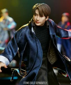 Jung Kook Deluxe Statue By Sideshow Collectibles BTS Idol Collection