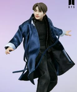 Jung Kook Deluxe Statue By Sideshow Collectibles BTS Idol Collection