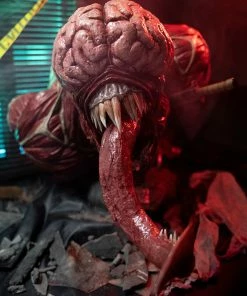 Flash Sale 🌟 Licker Life-Size Bust By PureArts Resident Evil 2 LIFE SIZED STATUES PROPS 🔔 41 Licker Life-Size Bust By PureArts Resident Evil 2 LIFE SIZED STATUES PROPS