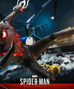 Sixth Scale Collectible Figures Miles Morales Sixth Scale Figure By Hot Toys Video Game Masterpiece Series – Marvel’s Spider-Man: Miles Morales
