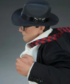 Superman™: Call To Action Premium Format™ Figure By Sideshow Collectibles