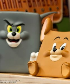 Tom & Jerry Action Mishap Figure Collectible Set By Soap Studio SIDESHOW COLLECTIBLES