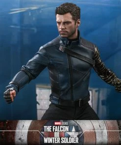 Winter Soldier Sixth Scale Figure By Hot Toys Television Masterpiece Series - The Falcon And The Winter Soldier Avengers Earth's Heroes